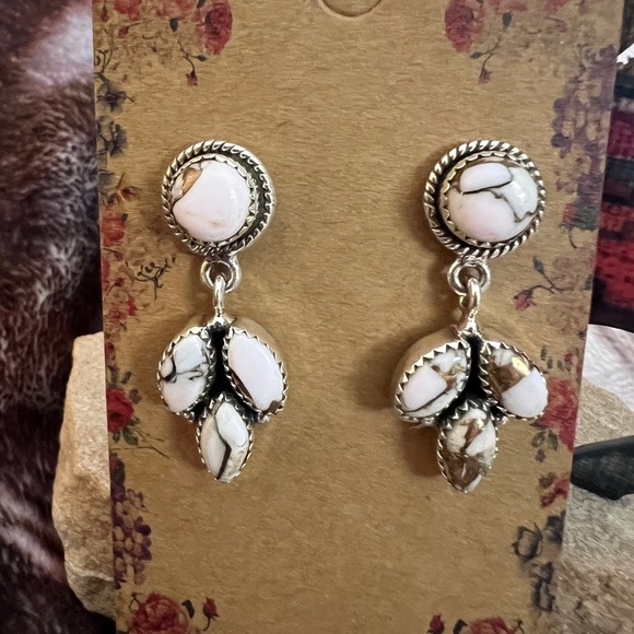 ❤️ NEW Angel Dahlia Kingman Turquoise 925 Southwestern Navajo Earrings 10 Gm - Picture 1 of 10